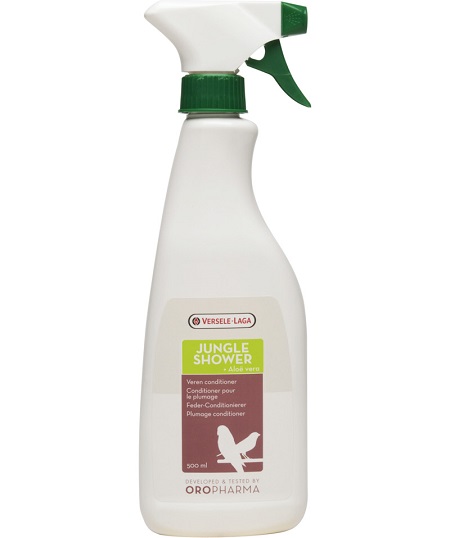 Versele Laga Jungle Shower spray made from aloe vera for brilliant plumage